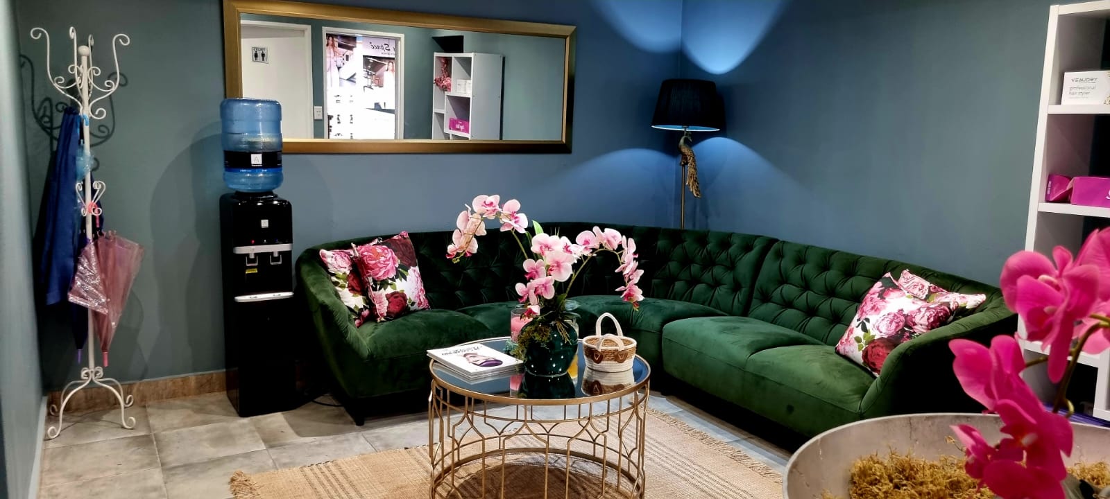 Revèla Lounge